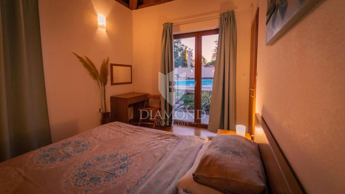 Gimino, una bellissima villa nel cuore dell'Istria 