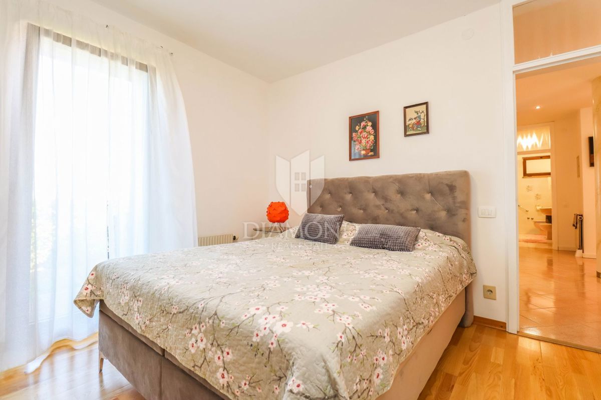 Esclusivo! Buie, Casa indipendente con piscina e vista mare!