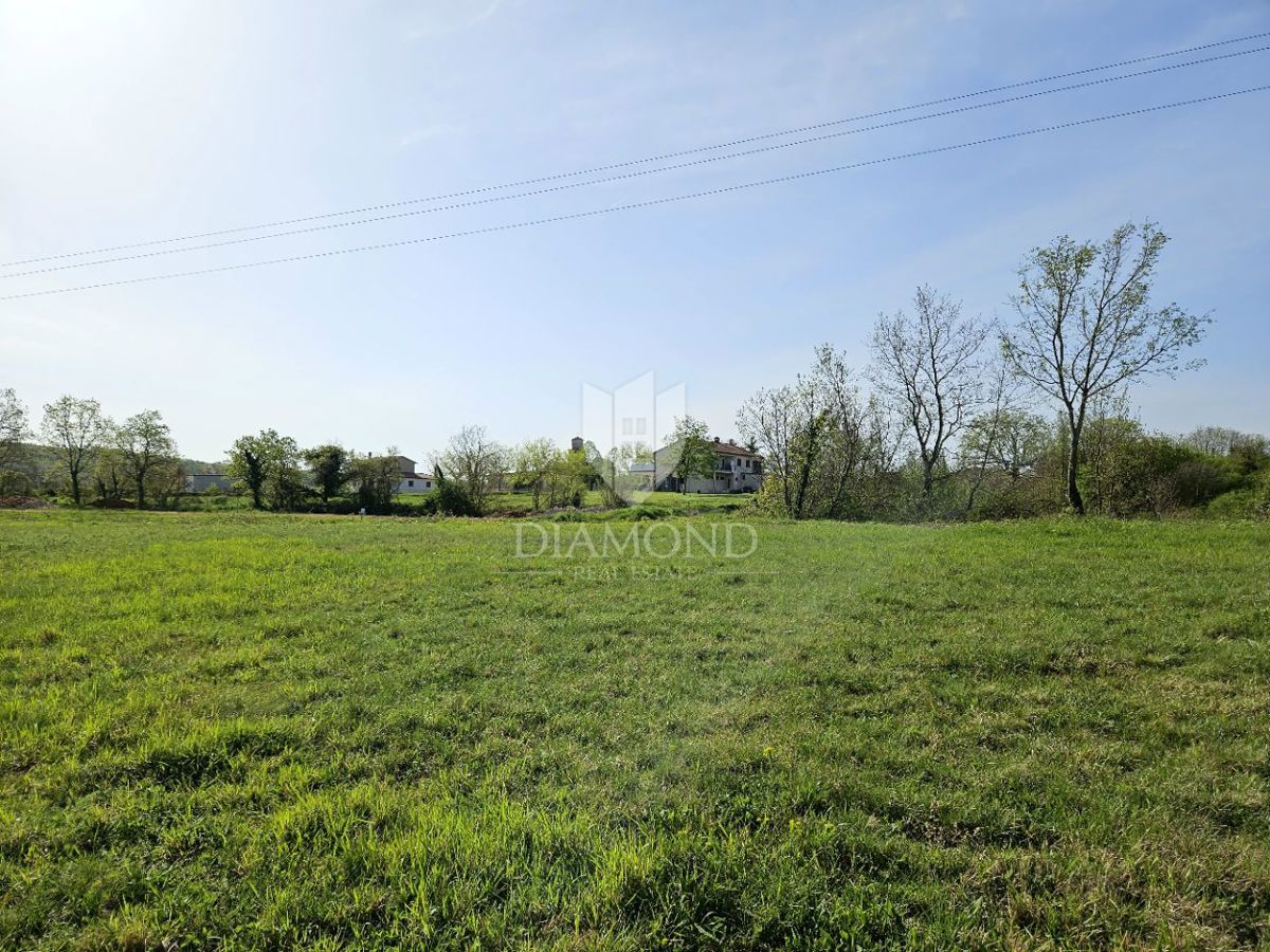 Terreno Poreč, 1.058m2