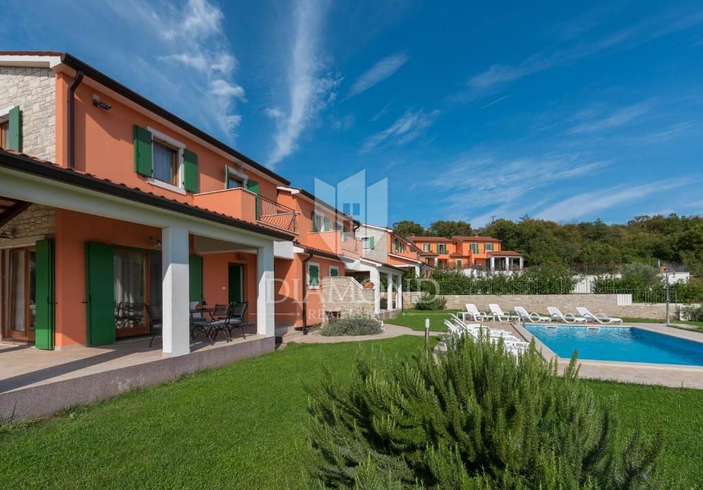 Rabac, Labin, dintorni Villa in campagna con due unità abitative