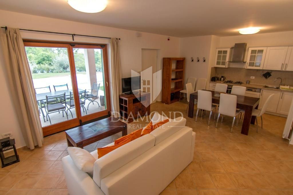 Rabac, Labin, dintorni Villa in campagna con due unità abitative