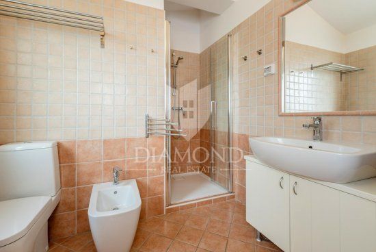 Rabac, Labin, dintorni Villa in campagna con due unità abitative