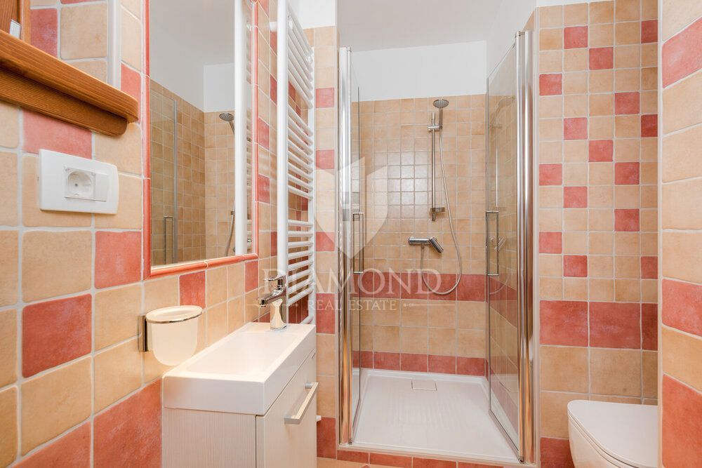 Rabac, Labin, dintorni Villa in campagna con due unità abitative