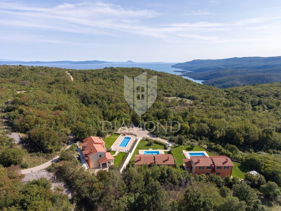Rabac, Labin, dintorni Villa in campagna con due unità abitative