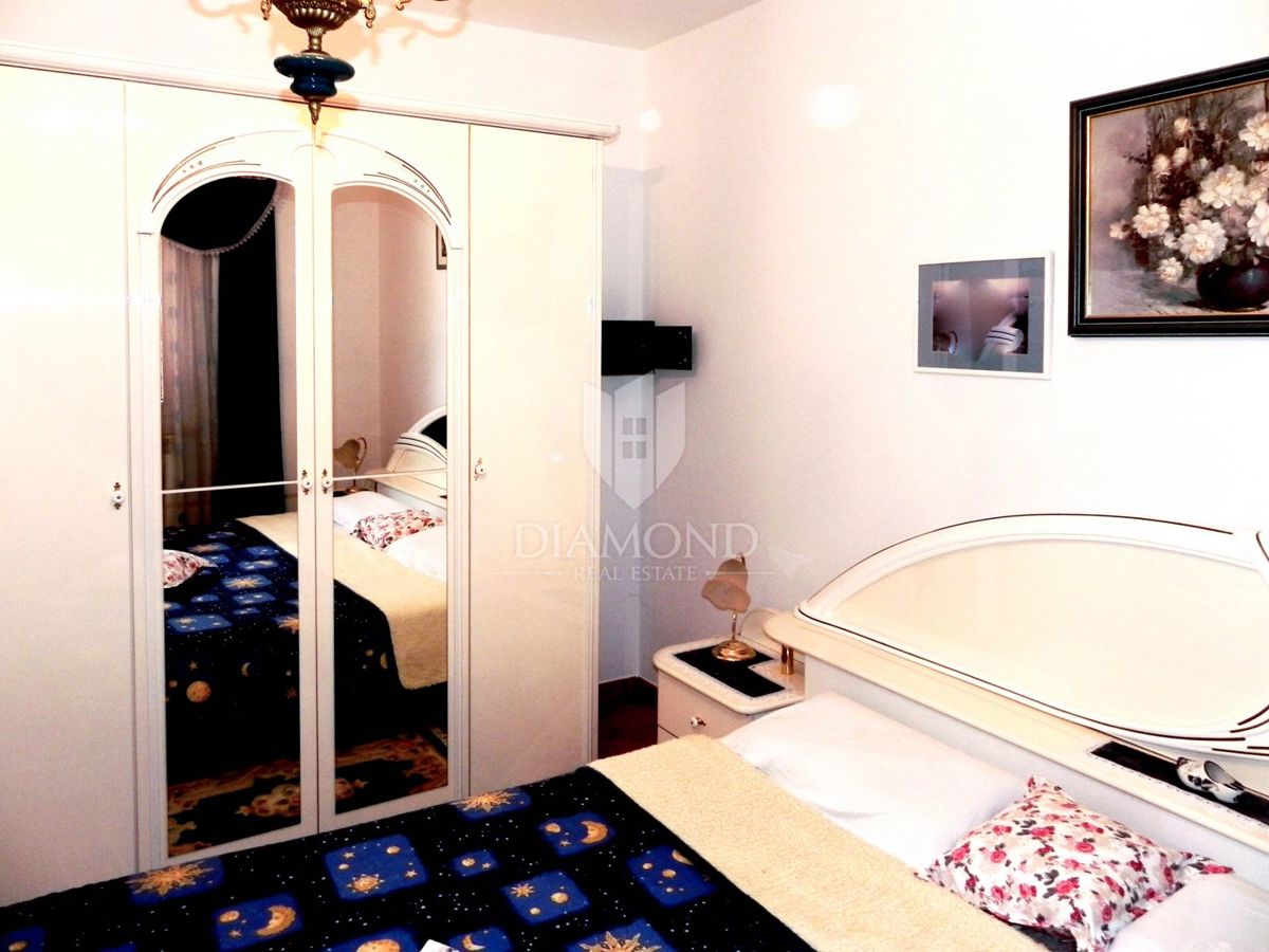 Rovigno, appartamento con ampia terrazza in una posizione popolare