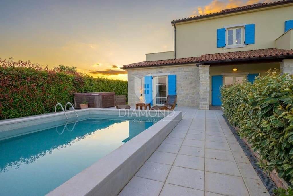 Barban, Villa vicino al mare