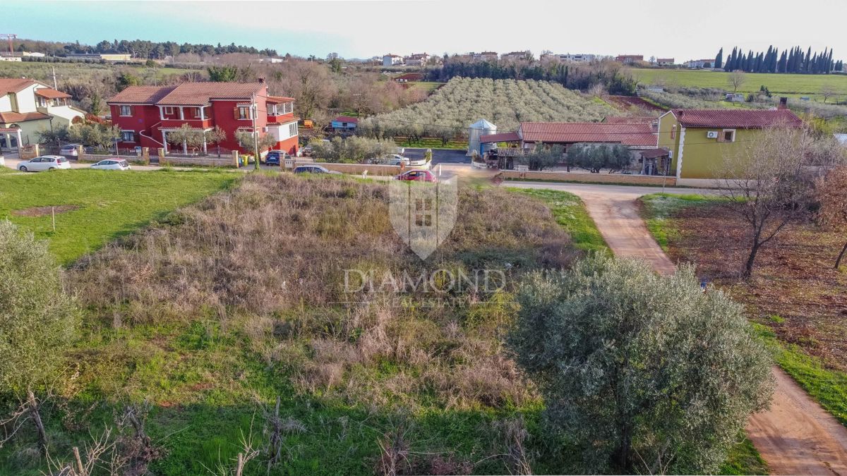 Cittanova, terreno edificabile con progetto e permesso!