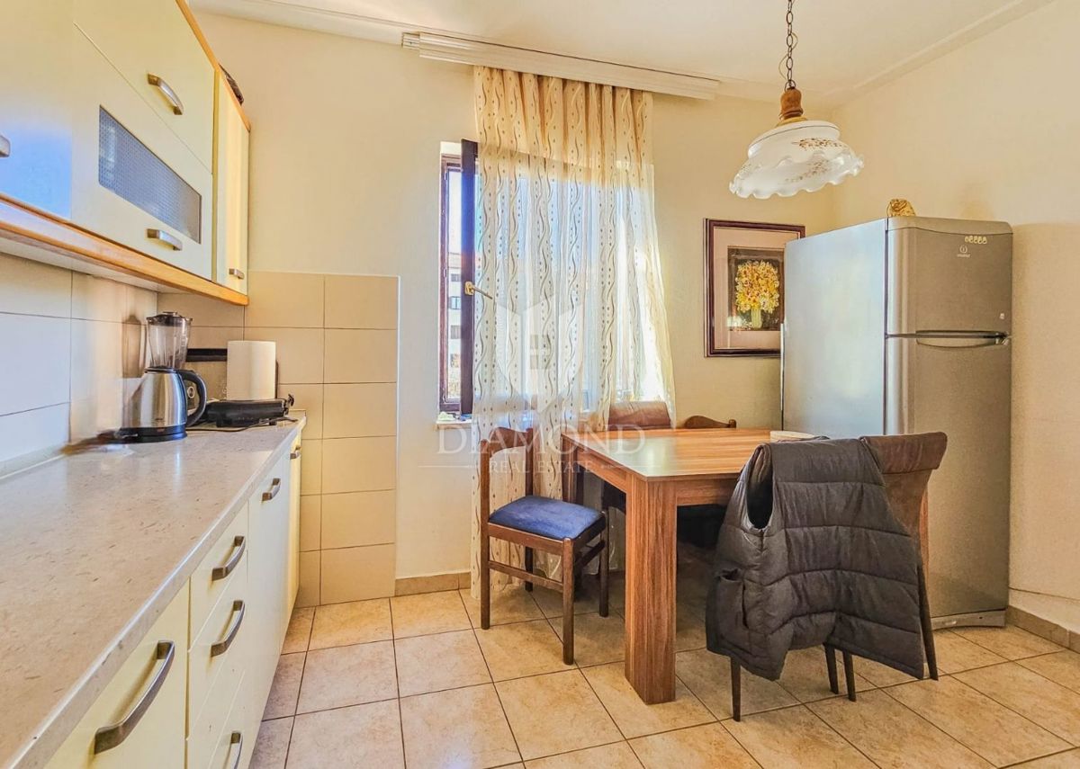 Umago, appartamento con 3 camere da letto vicino al mare!