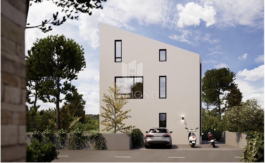 Poreč, Dintorni – Villa Moderna in Progetto