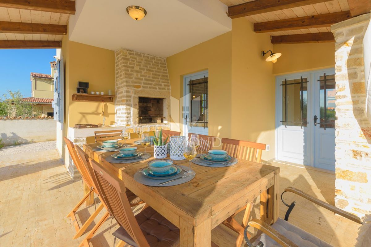 Villa con piscina e vista mare, nei dintorni di Svetvinčenat