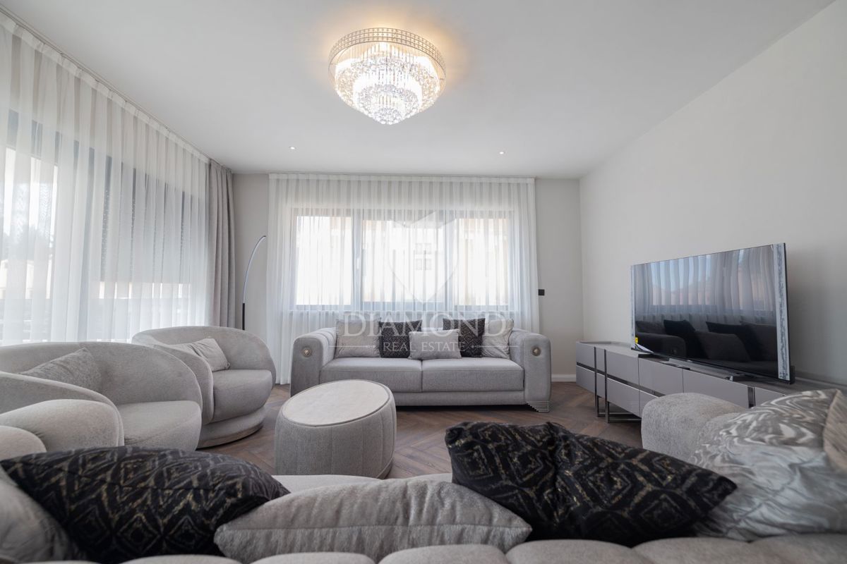 Rovigno, appartamento nuovo e arredato, a 500 m dal mare