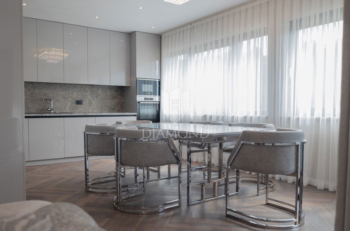 Rovigno, appartamento nuovo e arredato, a 500 m dal mare