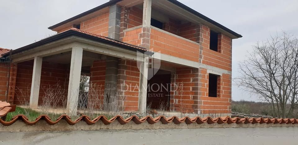 Casa in costruzione in ottima posizione