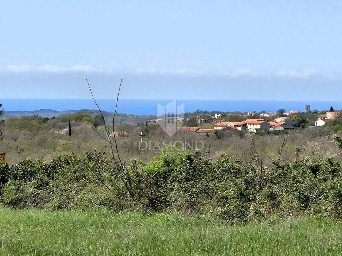 Parenzo, dintorni - terreno con vista mare