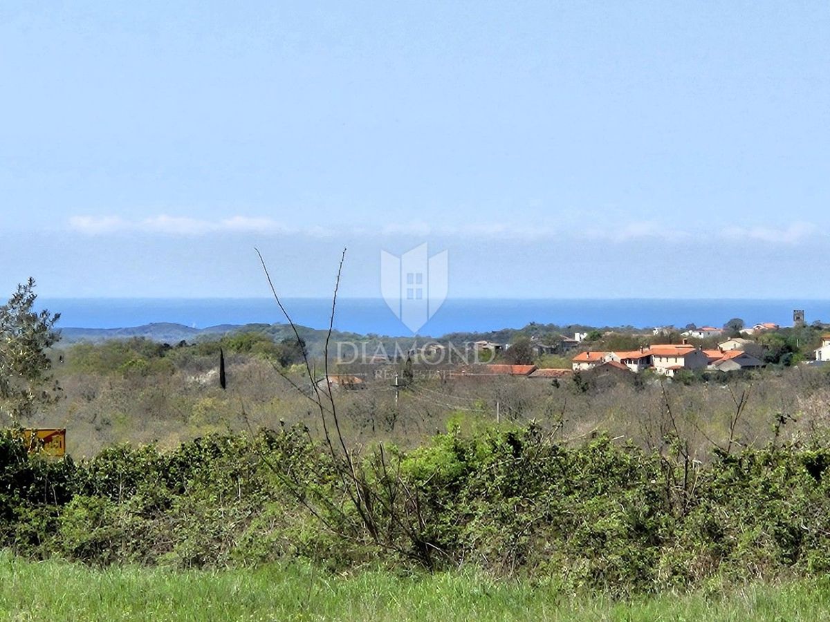 Parenzo, dintorni - terreno con vista mare