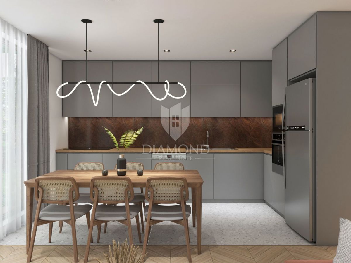 Appartamento di nuova costruzione con giardino vicino al mare, nei dintorni di Medulin