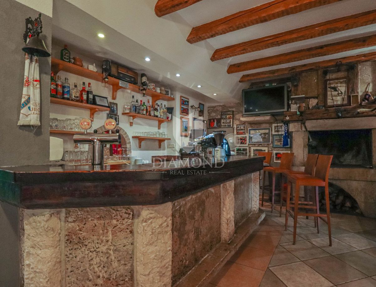 Verteneglio, taverna con camere!