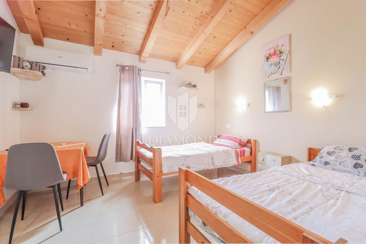 Verteneglio, taverna con camere!