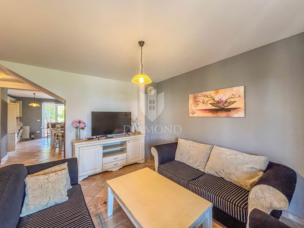 Istria, Umago, dintorni - bellissima casa con piscina vicino al mare!