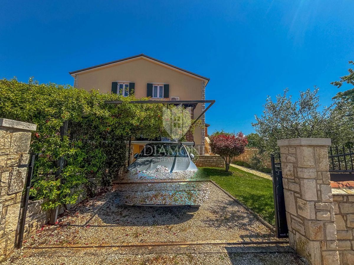 Istria, Umago, dintorni - bellissima casa con piscina vicino al mare!