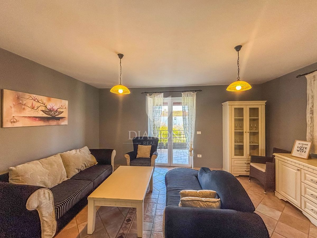 Istria, Umago, dintorni - bellissima casa con piscina vicino al mare!