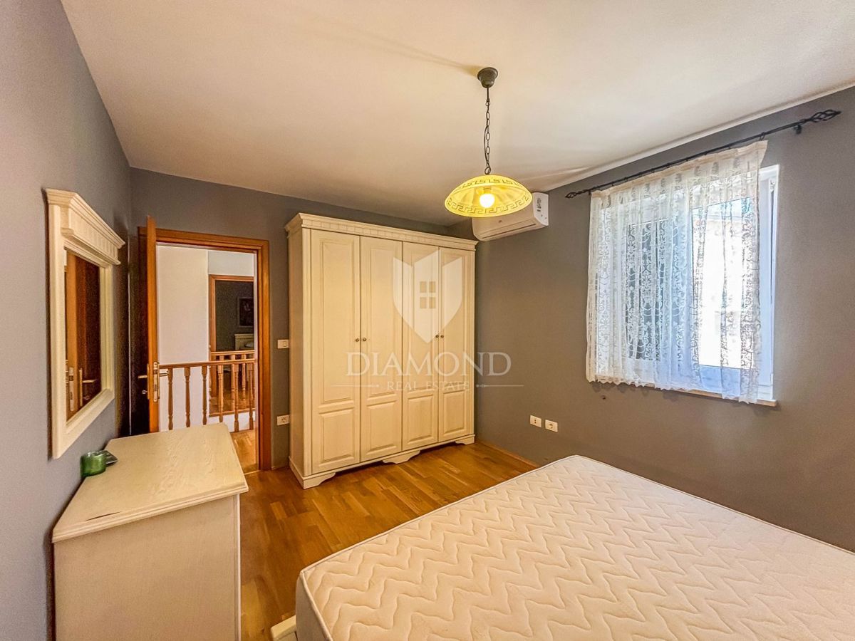 Istria, Umago, dintorni - bellissima casa con piscina vicino al mare!