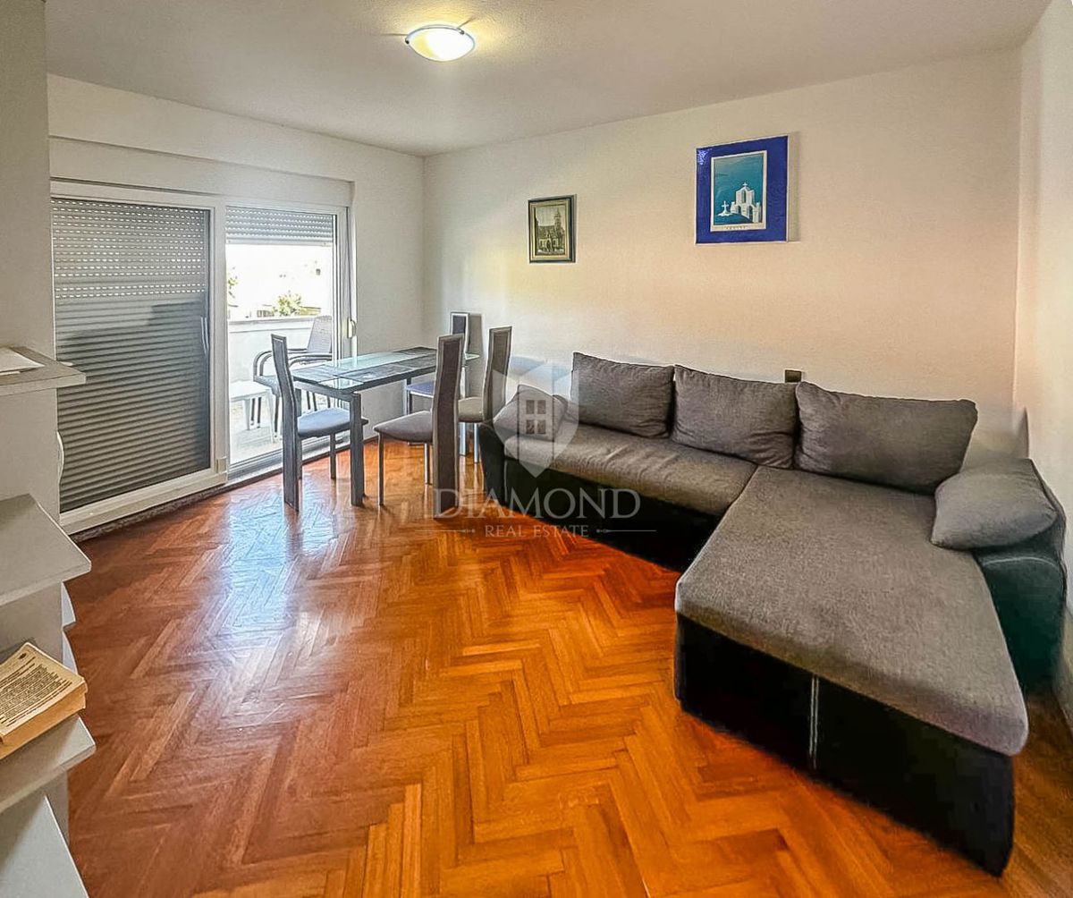 Cittanova, dintorni, casa con 6 appartamenti a 350 m dal mare