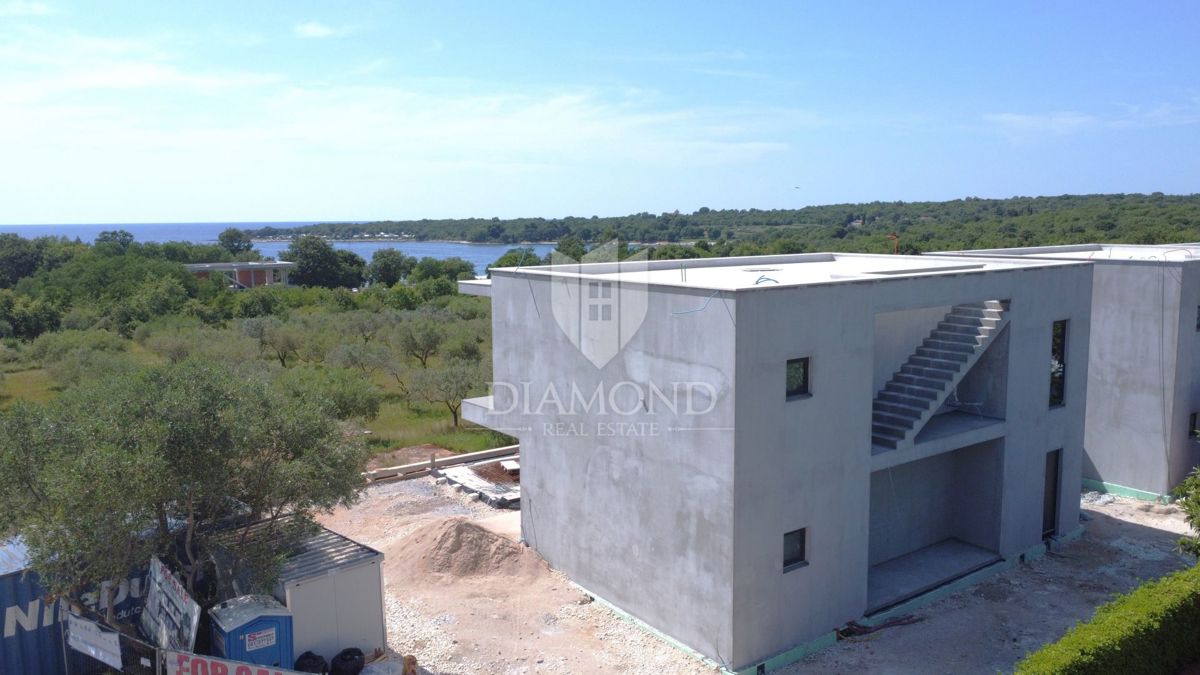 Parenzo, una villa moderna in una posizione esclusiva!