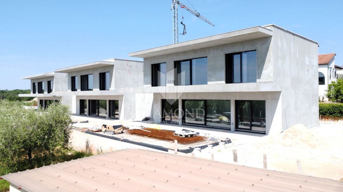 Parenzo, una villa moderna in una posizione esclusiva!