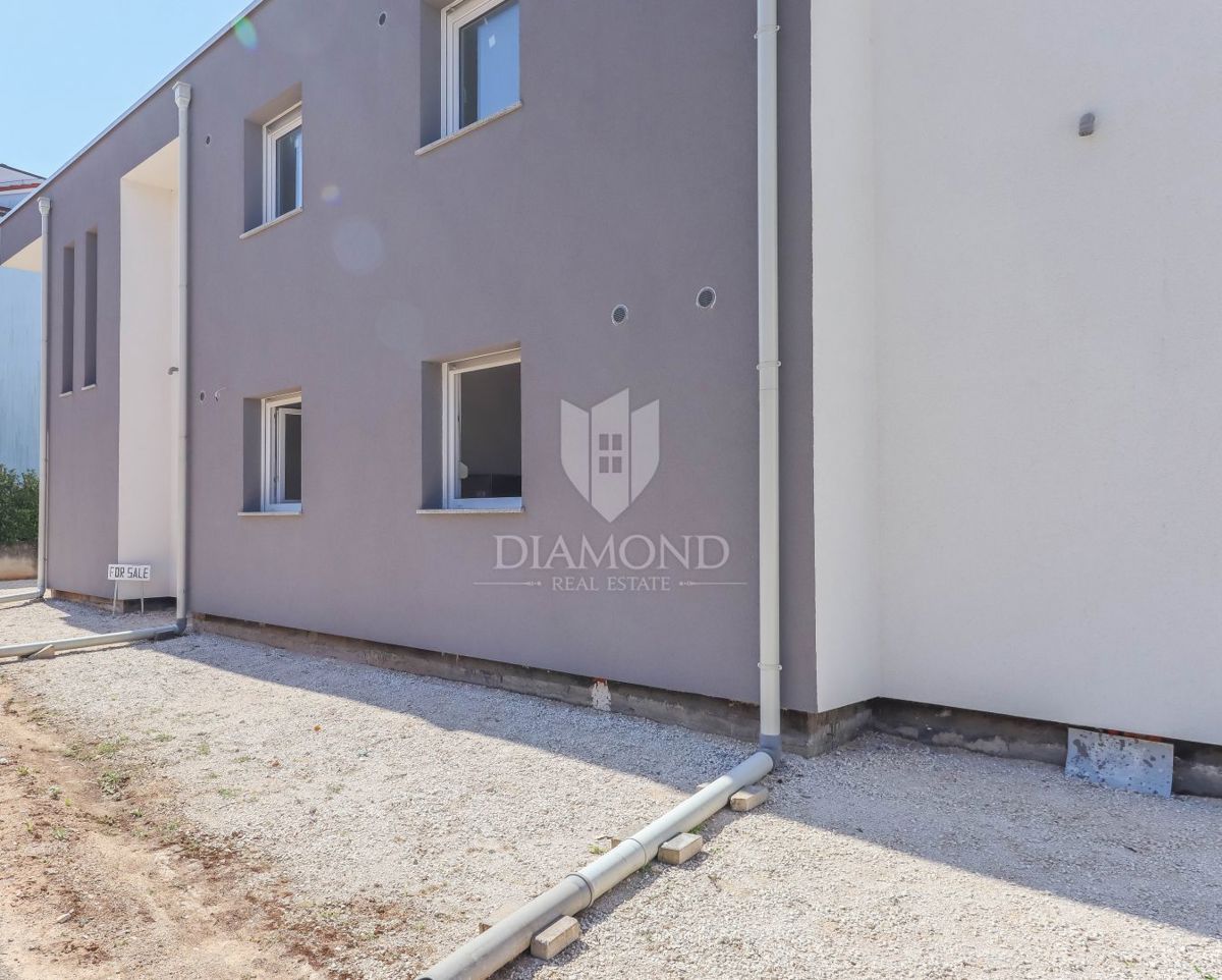 Rovigno! Tre appartamenti in un nuovo edificio con piscina!