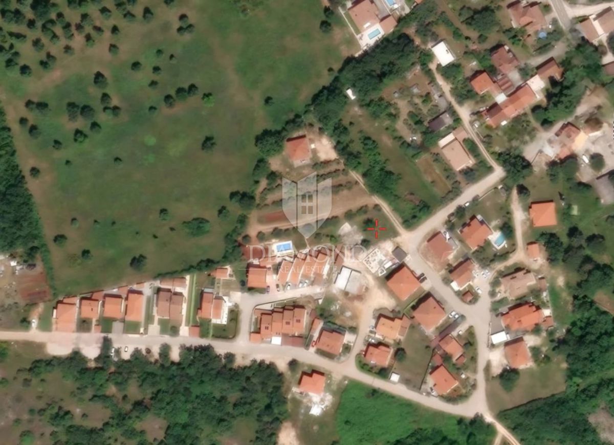 Buie, Castelnuovo, nuova casa bifamiliare con 3 camere da letto