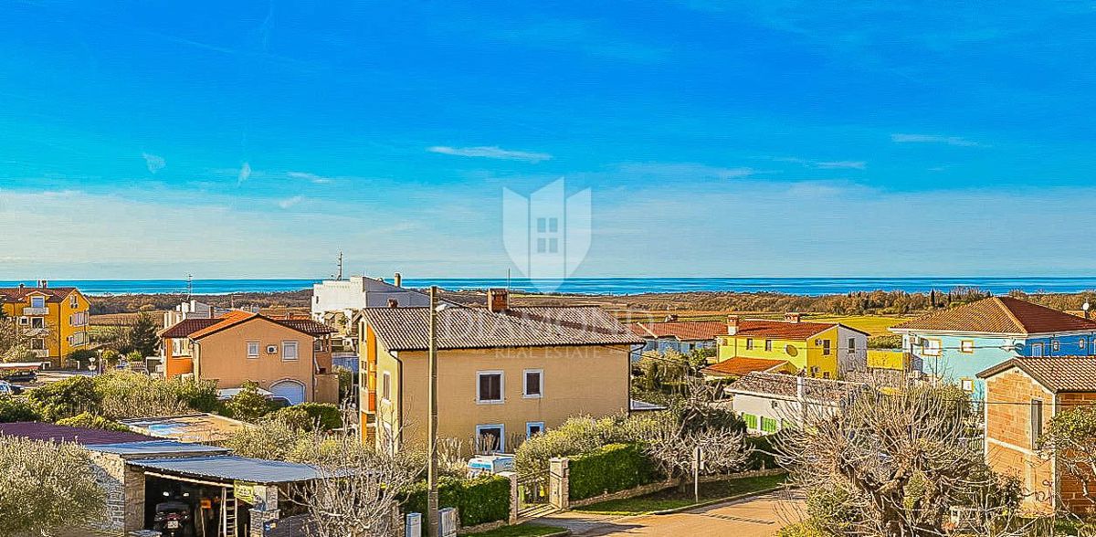 Cittanova, dintorni! Casa istriana con vista mare!
