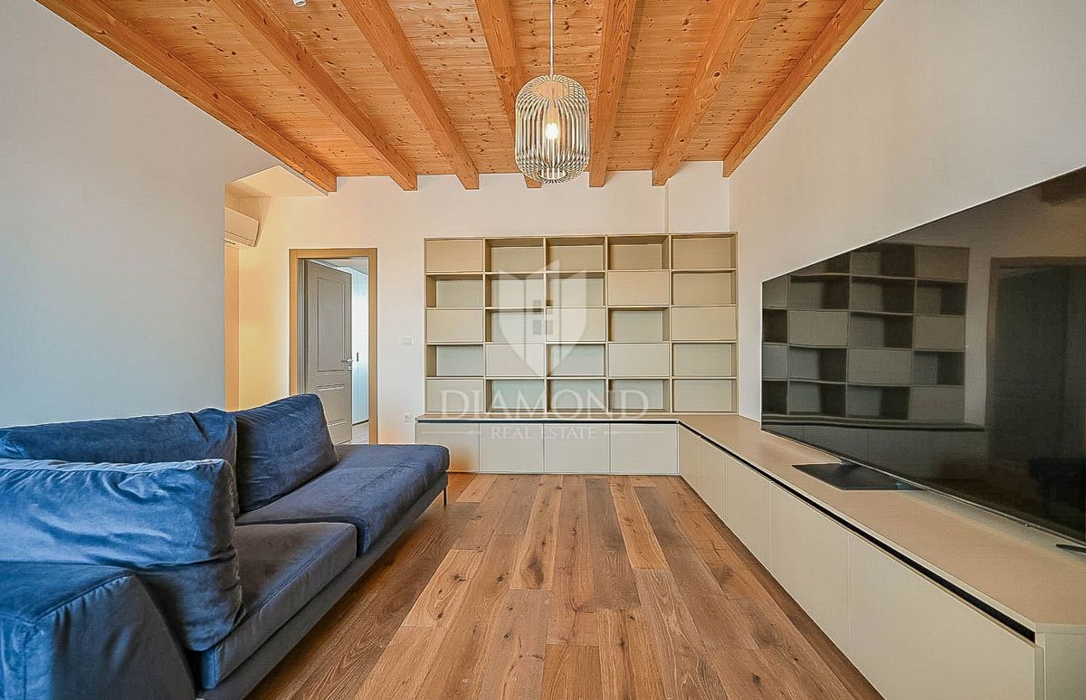 Cittanova, dintorni! Casa istriana con vista mare!