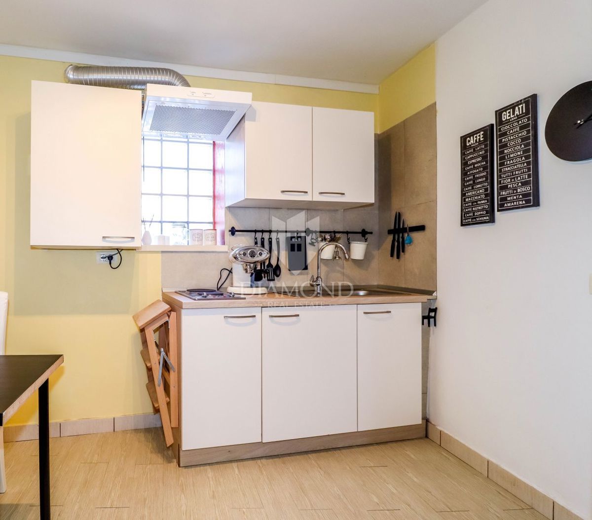 Rovigno, due appartamenti in centro città per investimento