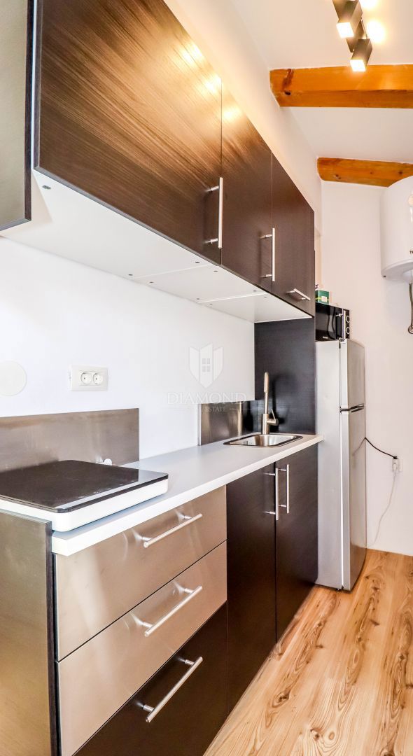 Rovigno, due appartamenti in centro città per investimento