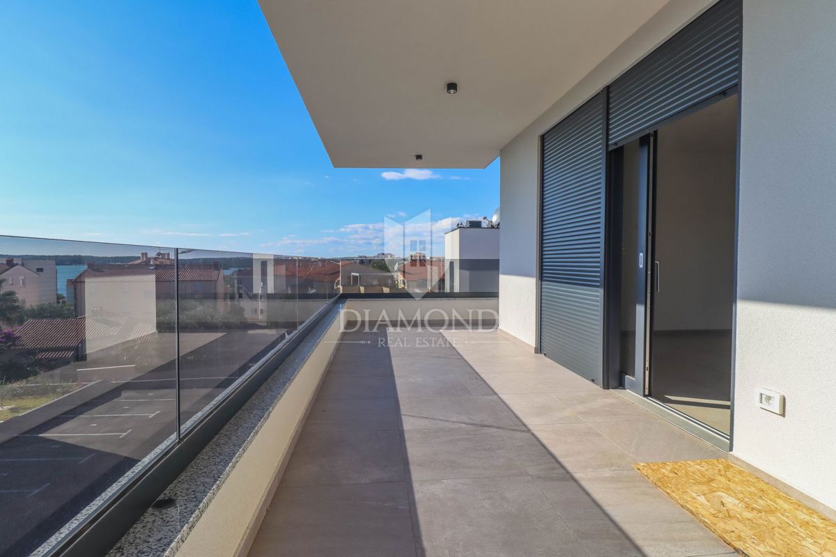 Medolino - appartamento nuovo di qualità con ampia terrazza