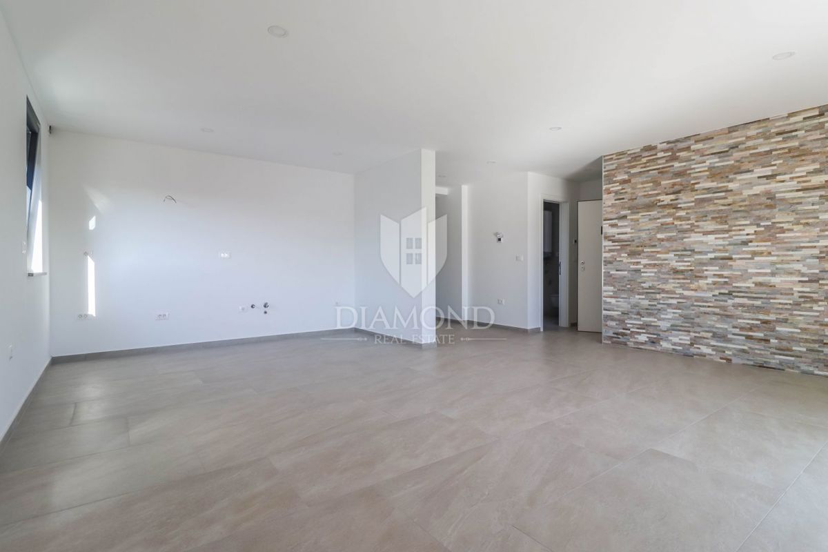 Medolino - appartamento nuovo di qualità con ampia terrazza