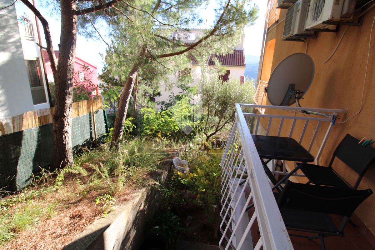 Rabac, appartamento su due piani in ottima posizione