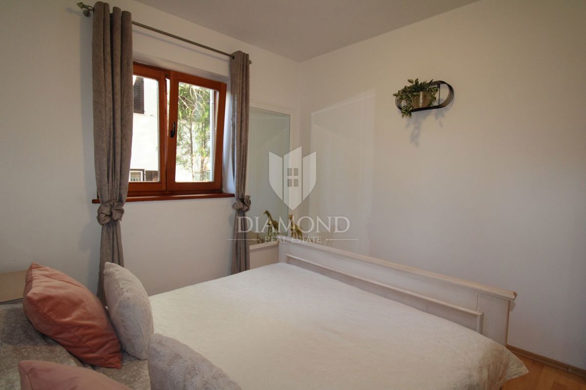 Rabac, appartamento su due piani in ottima posizione