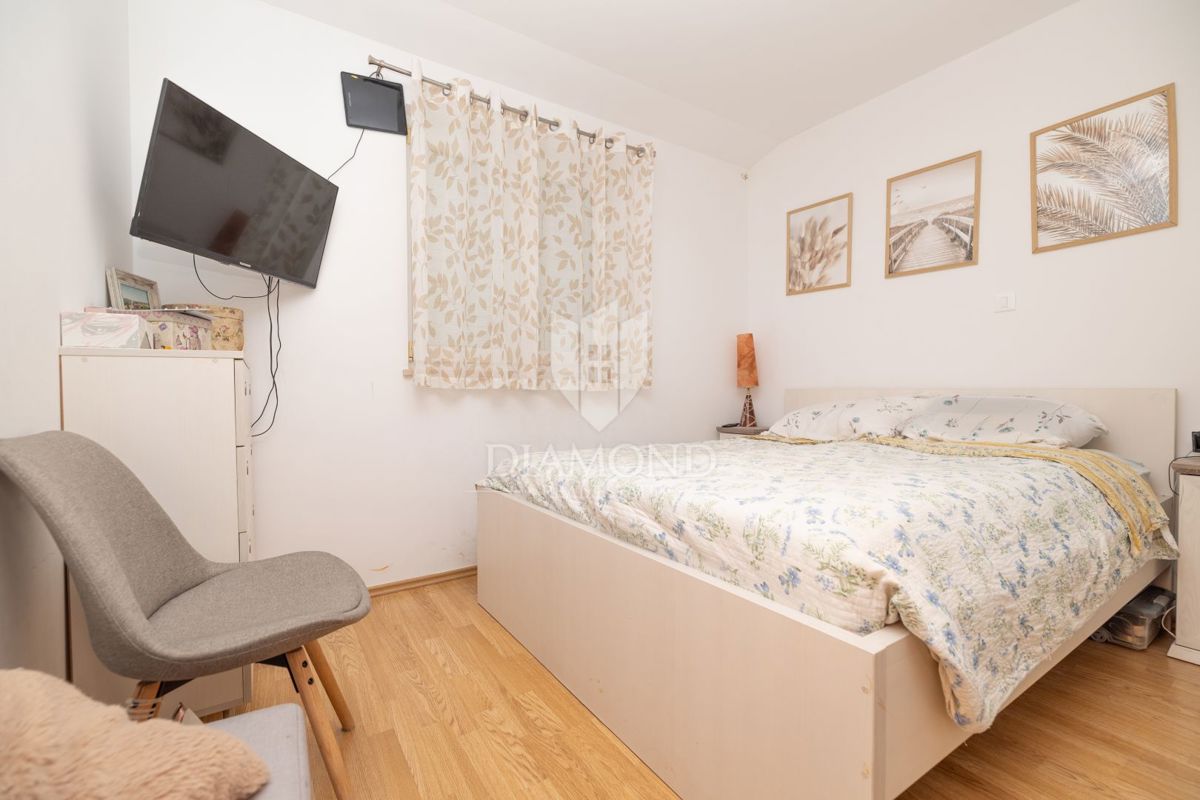 Žminj, ottimo appartamento in centro con ripostiglio e parcheggio