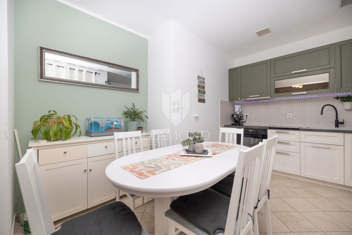 Žminj, ottimo appartamento in centro con ripostiglio e parcheggio