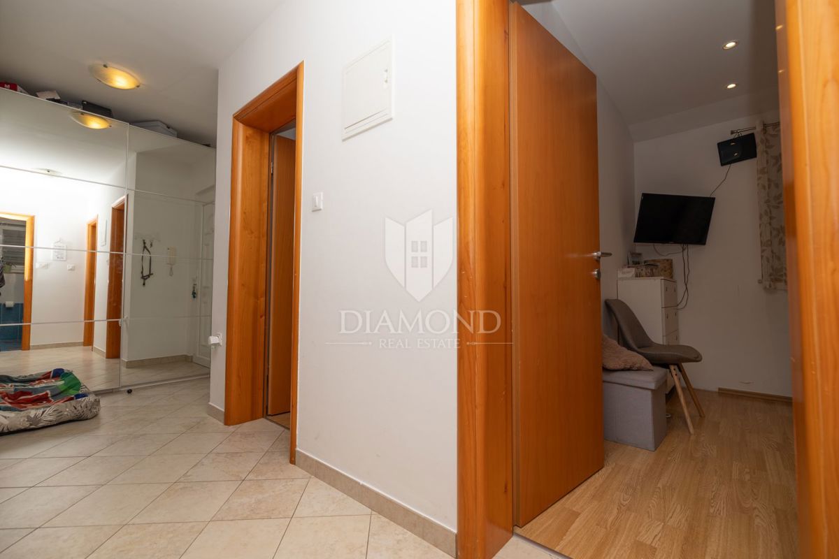 Žminj, ottimo appartamento in centro con ripostiglio e parcheggio