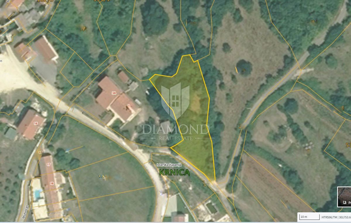 Terreno edificabile vicino a Pola – ideale per casa/villa