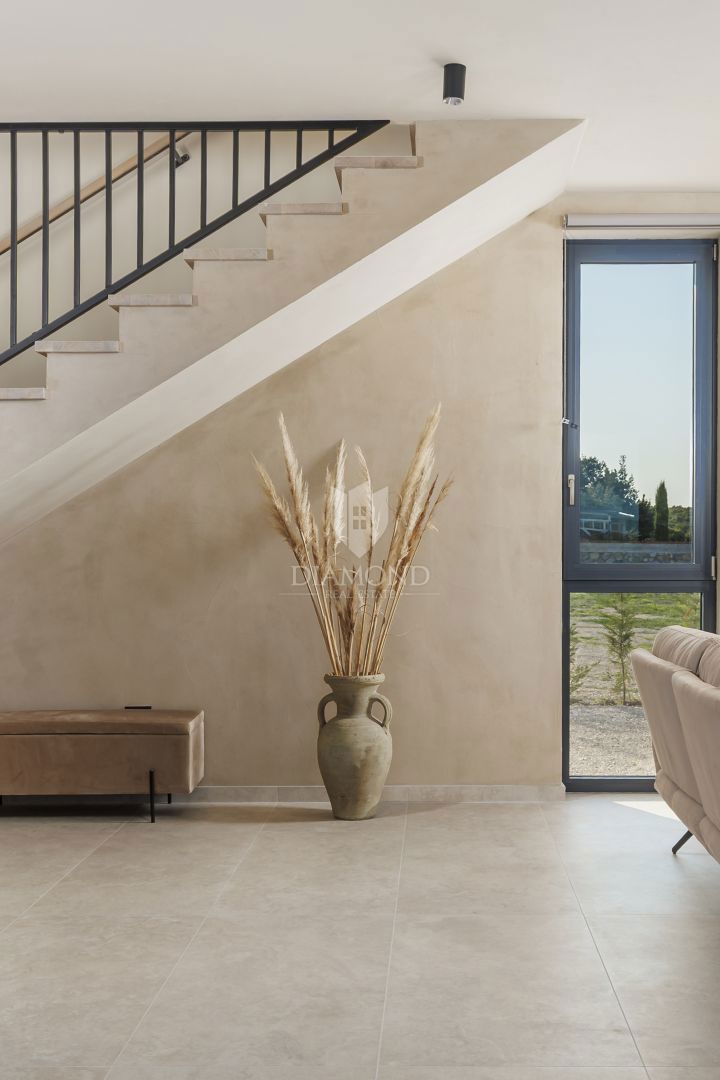 BELLISSIMA CASA MODERNA CON VISTA PANORAMICA