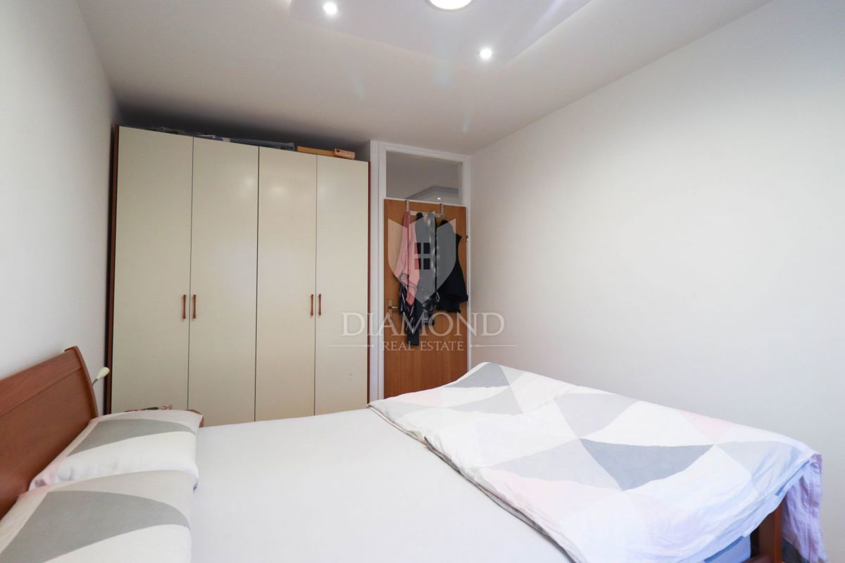 Zagabria, Spansko! Appartamento di tre stanze!