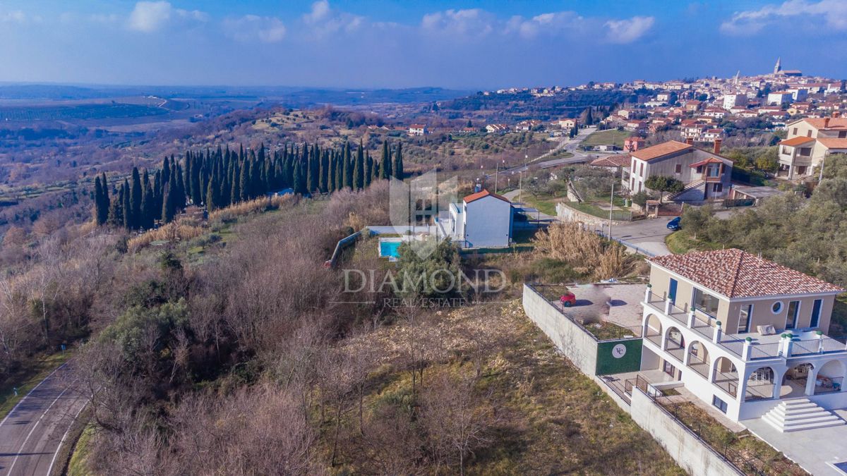 Buie, terreno edificabile con vista panoramica!