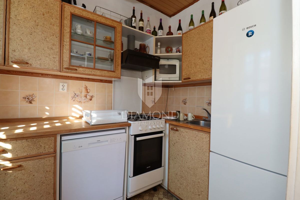 Rovigno, centro città, appartamento su due livelli, vista mare