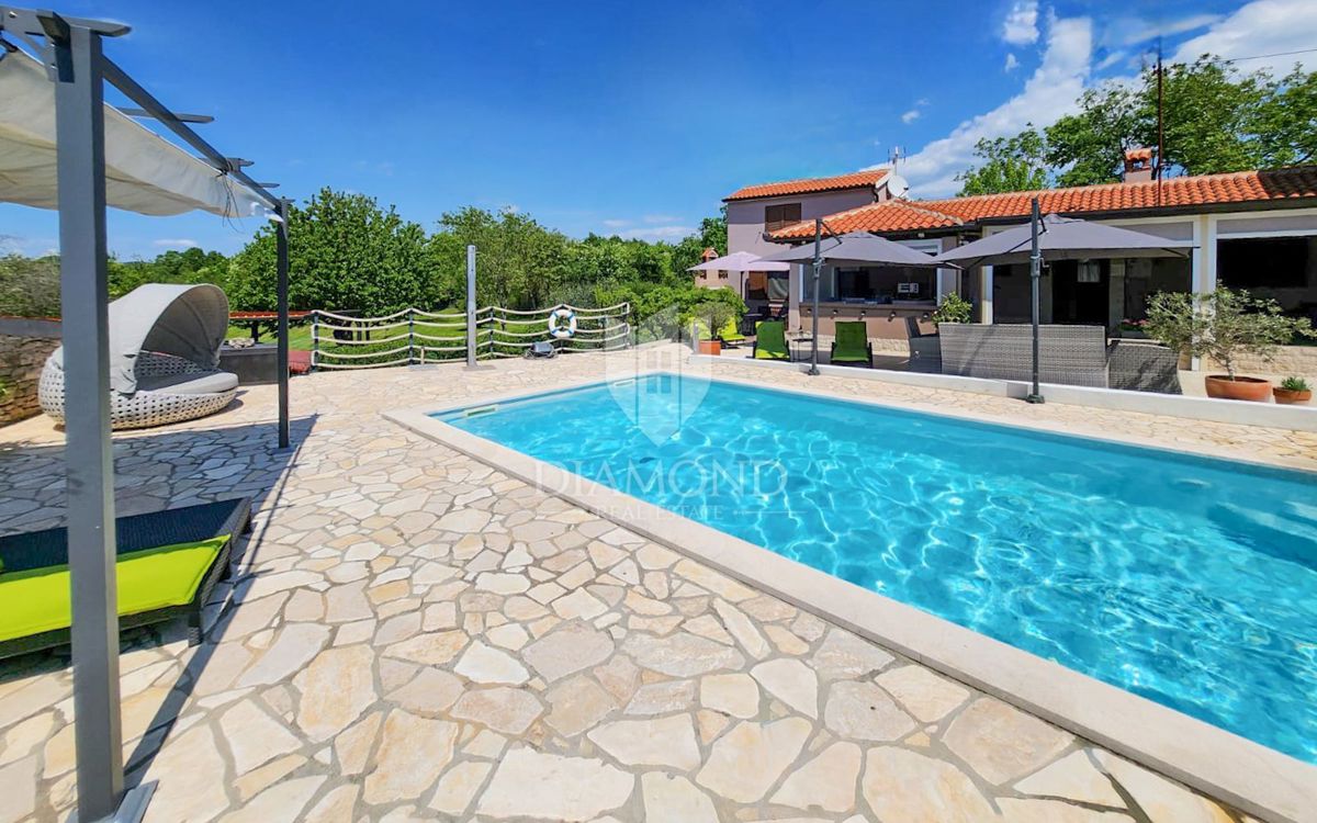 Labin, splendida casa vacanze con due appartamenti