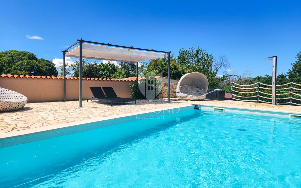 Labin, splendida casa vacanze con due appartamenti