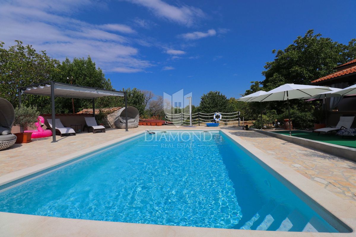 Labin, splendida casa vacanze con due appartamenti